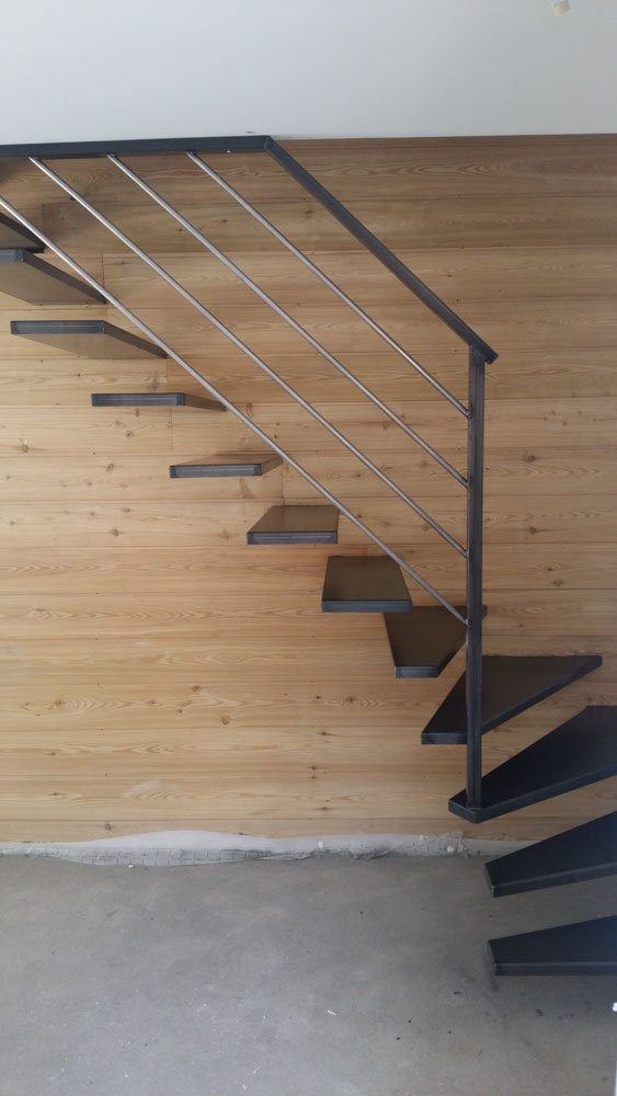 escalier suspendu quart tournant marche balancé volante acie